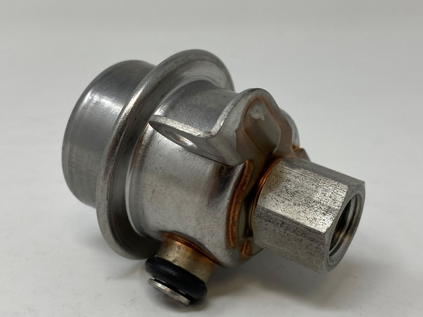 Indmar Rail Mount Fuel Pressure Regulator