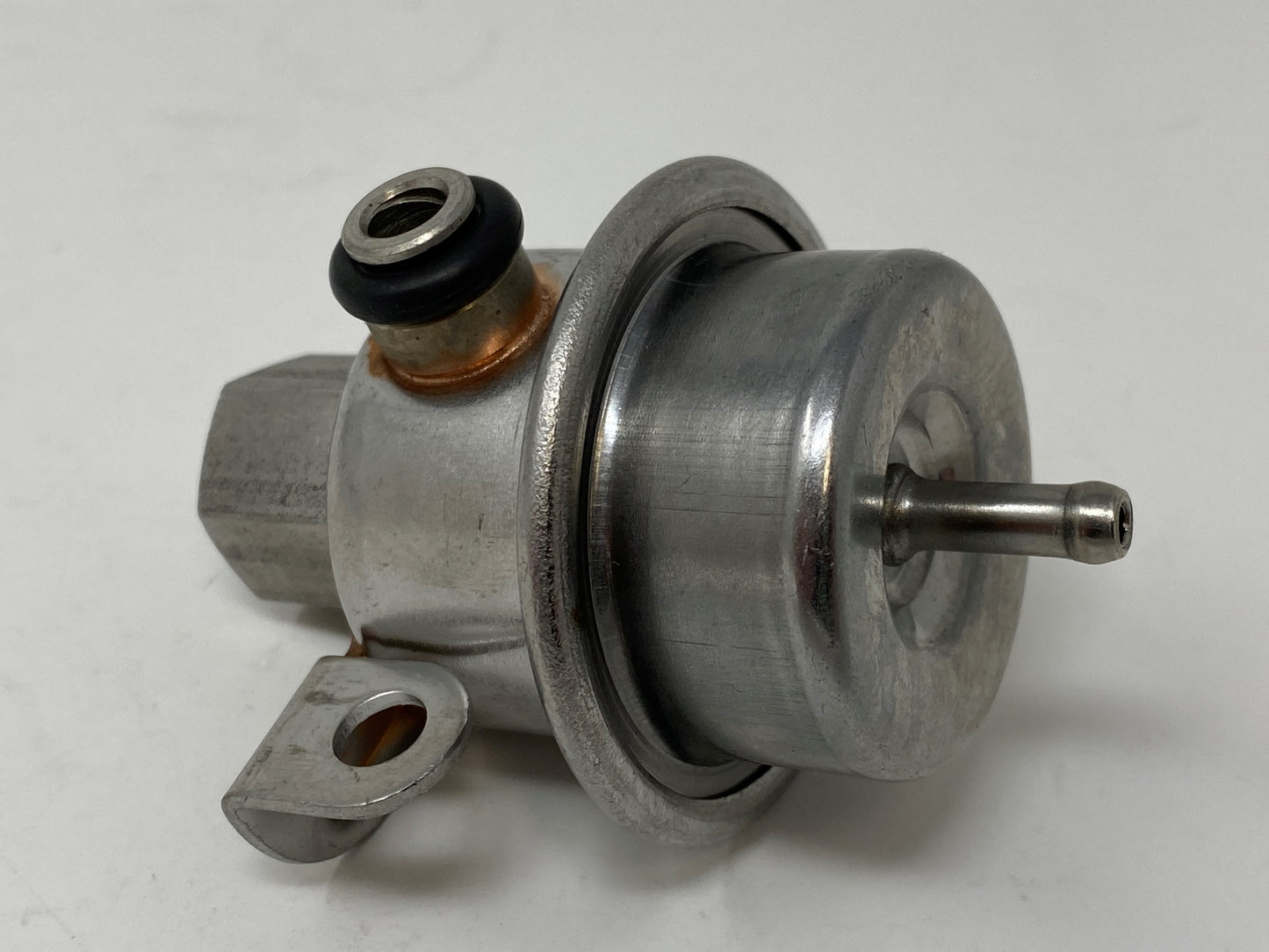 Indmar Rail Mount Fuel Pressure Regulator