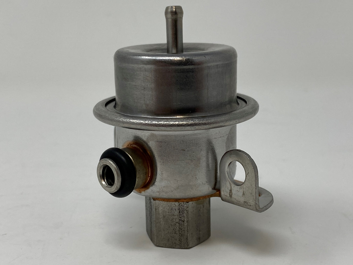 Indmar Rail Mount Fuel Pressure Regulator