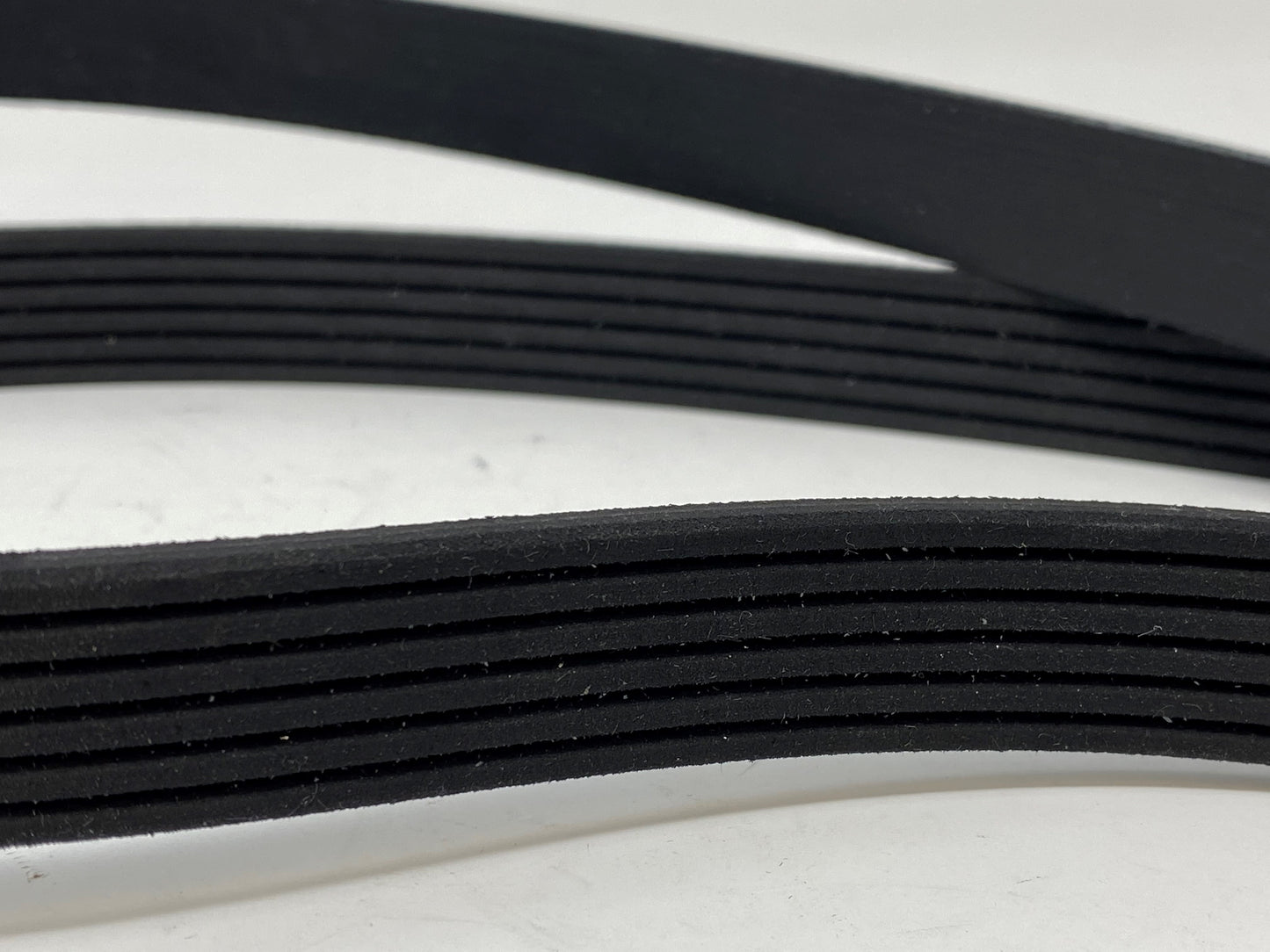 Indmar 725032 Serpentine Belt for GM LS-1 Top Mount Alternator