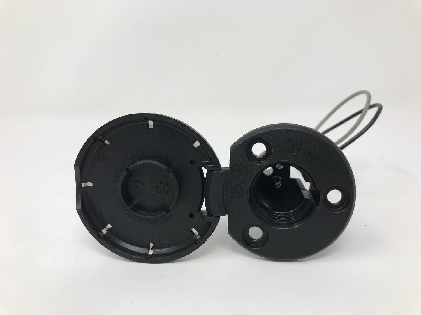 Attwood Stern Light Base with Stainless Steel 2-1/4" Round Flip Cover