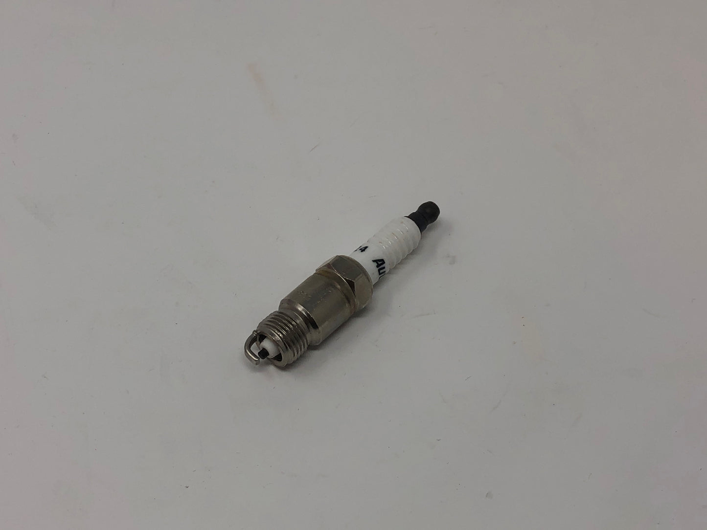 PCM RP03002 Ford Spark Plug Set Autolite#24