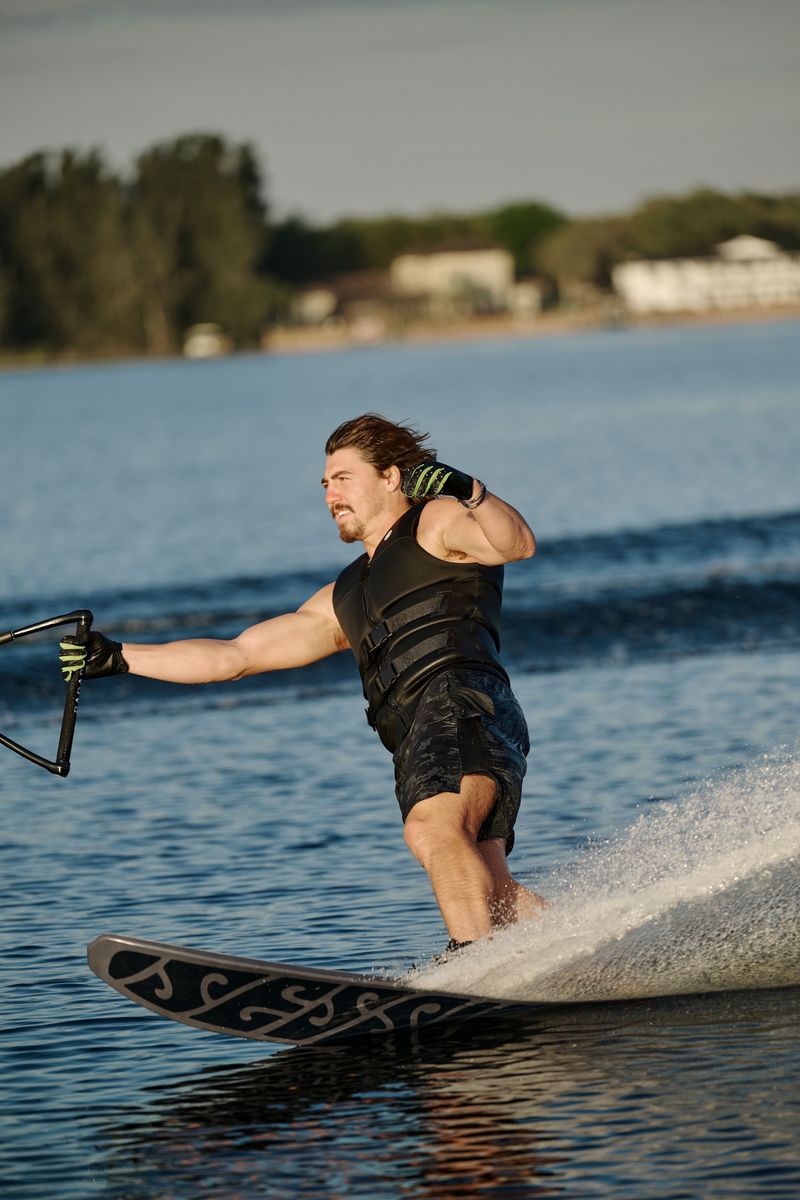 Radar Session w/ Vector BOA Slalom Waterski Package 2026