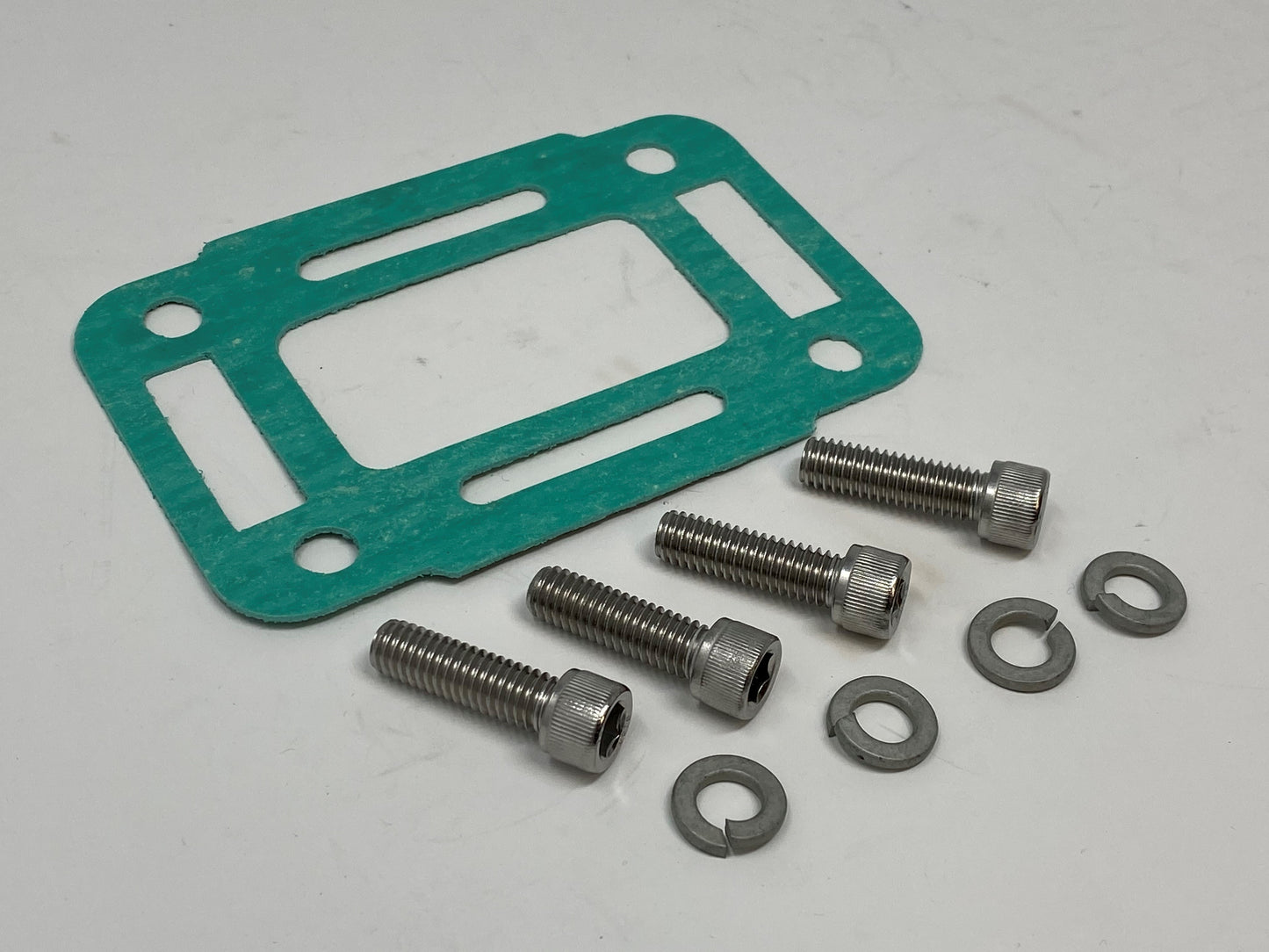 Indmar Exhaust Manifold Base to Riser Hardware Kit