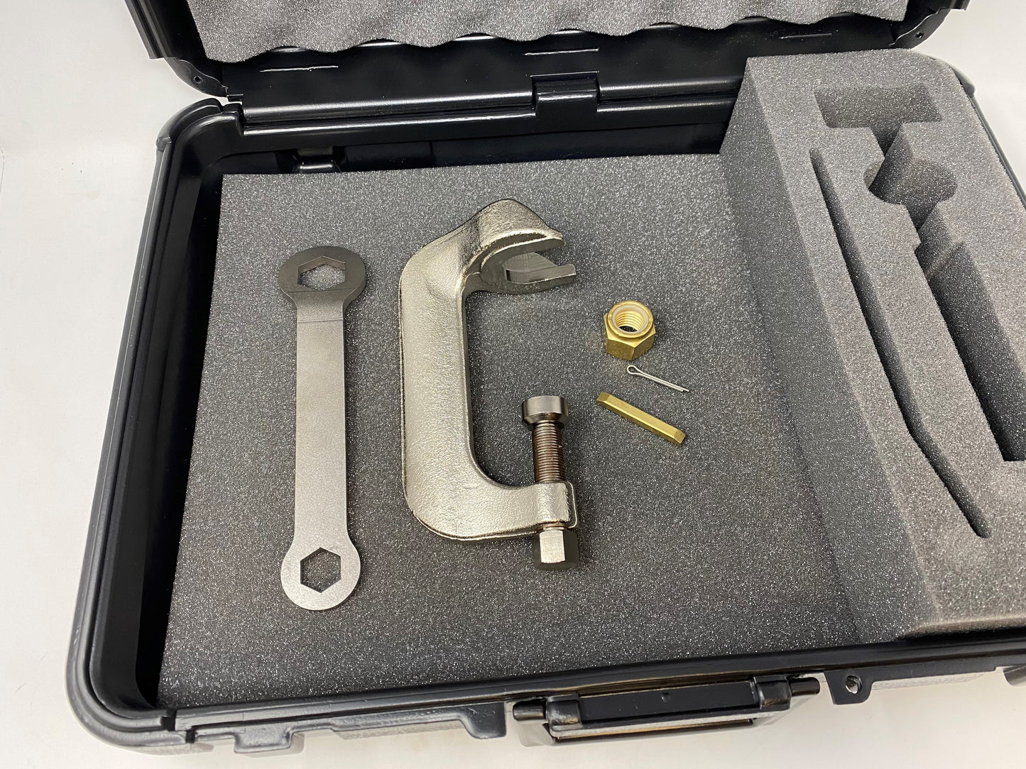 Prop Puller Kit With Hard Storage Case