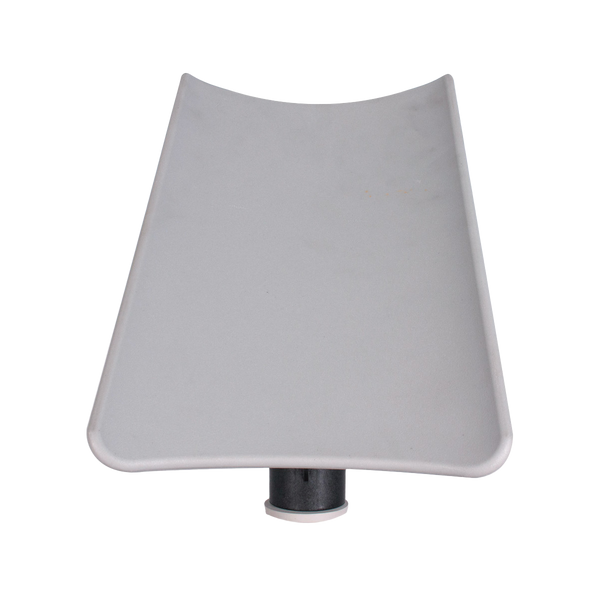 Concave water displacement wing on Liquid Force Edge Inline Pro 145