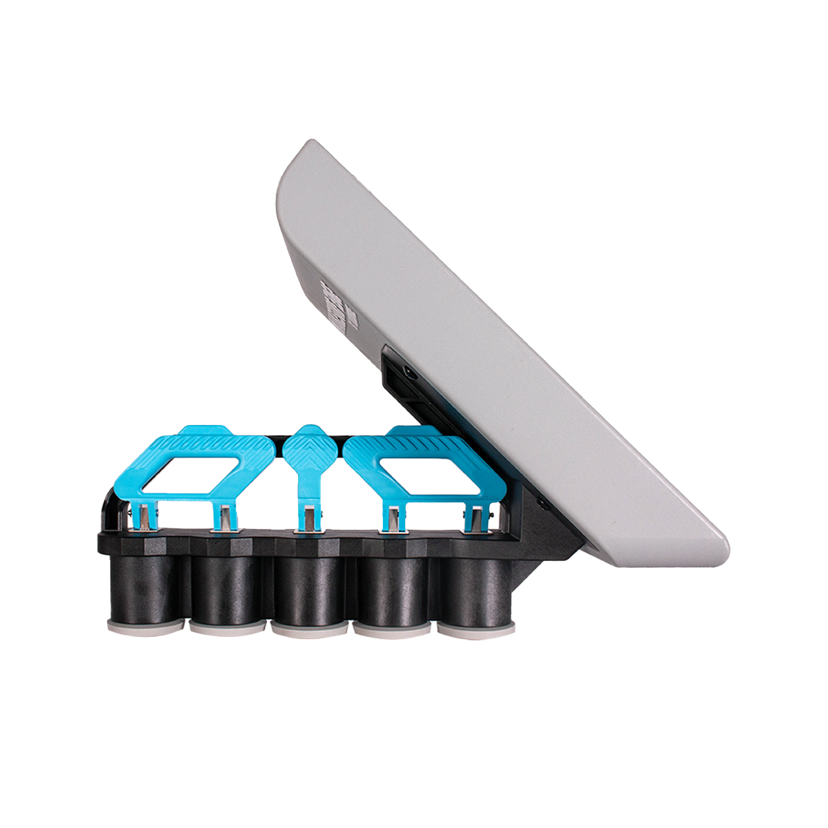 Five inline suction cups on Liquid Force Edge Pro 145 wake shaper