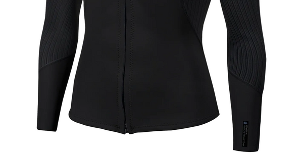 Flexible nylon and spandex sleeves on O'Neill Hyperfreak women's jacket