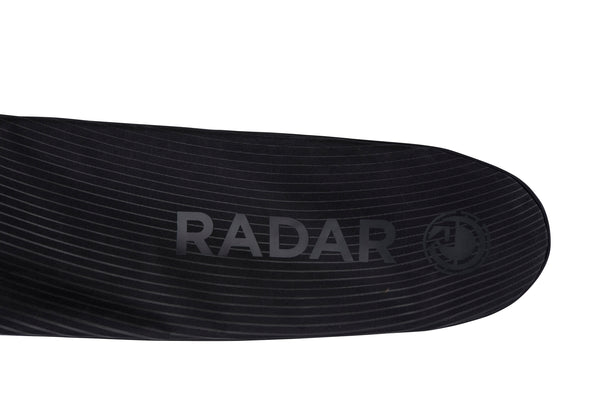 Oversized binding compartment on Radar slalom waterski bag