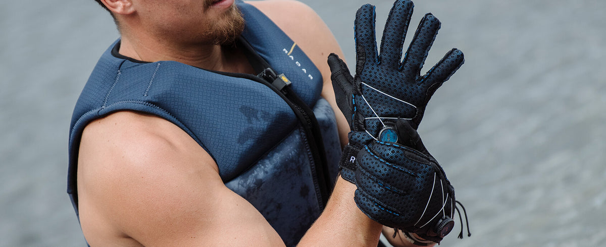 Slalom waterskier wearing Radar Vapor-A BOA gloves