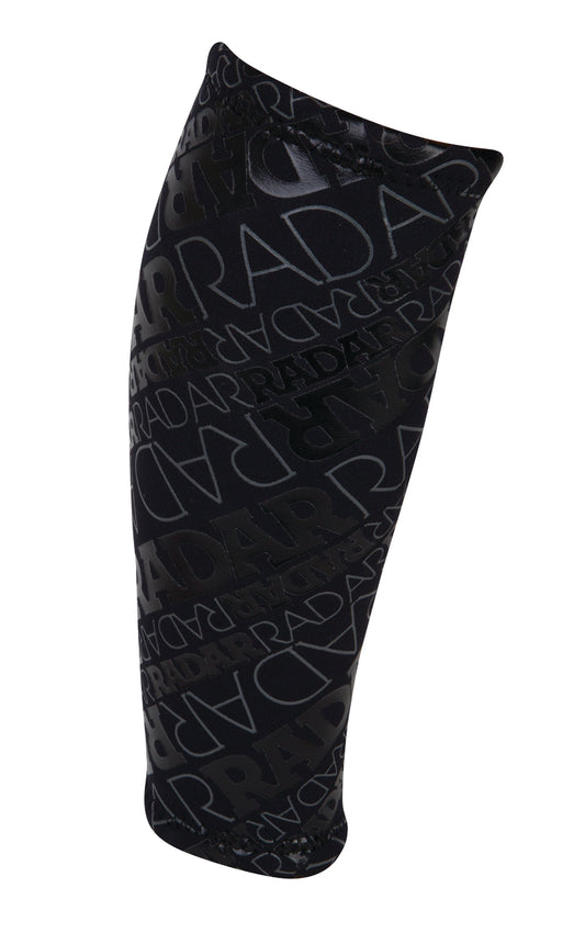 Close-up of Radar Waterski Spray Leg protective material