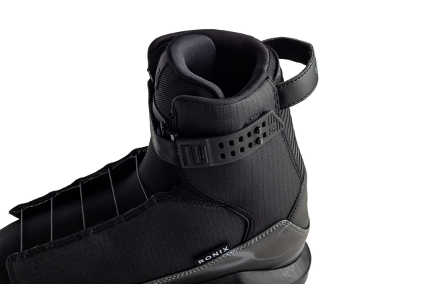 Adjustable SuperStrap ankle closure on Ronix Anthem BOA boot