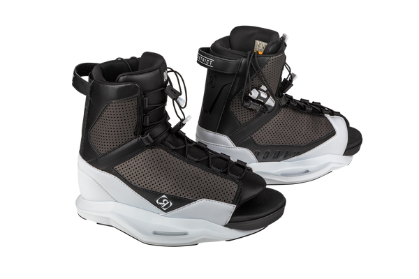2027 Ronix District wakeboard boot with adaptive MainFrame chassis