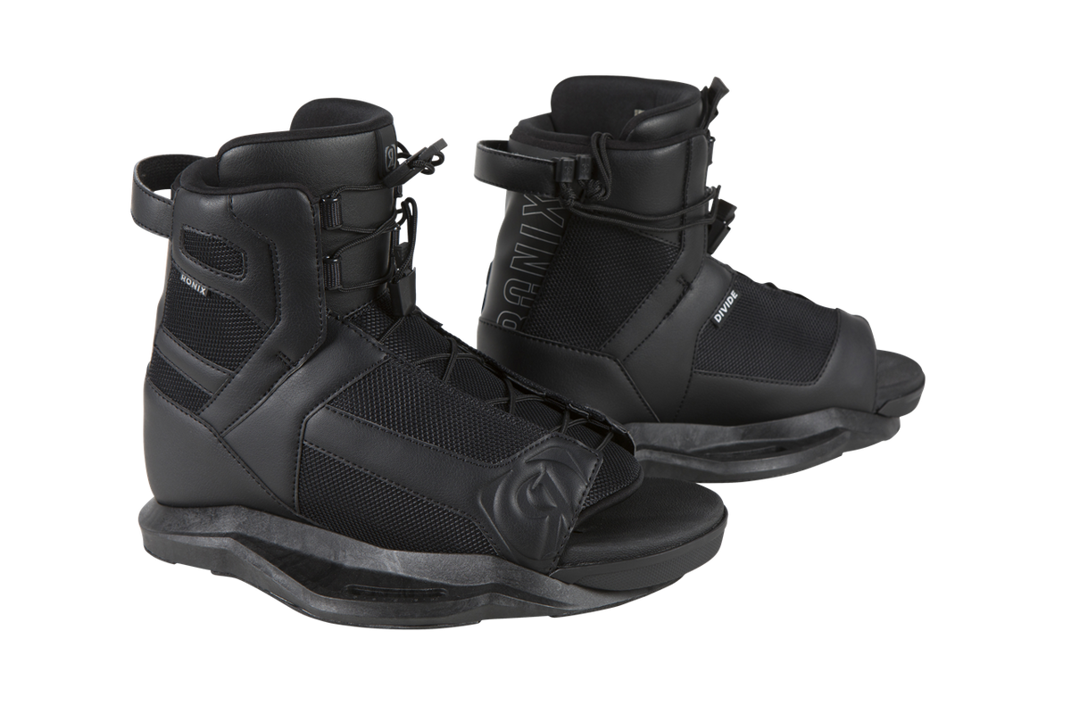 2026 Ronix Divide wakeboard boots with AutoLock lacing