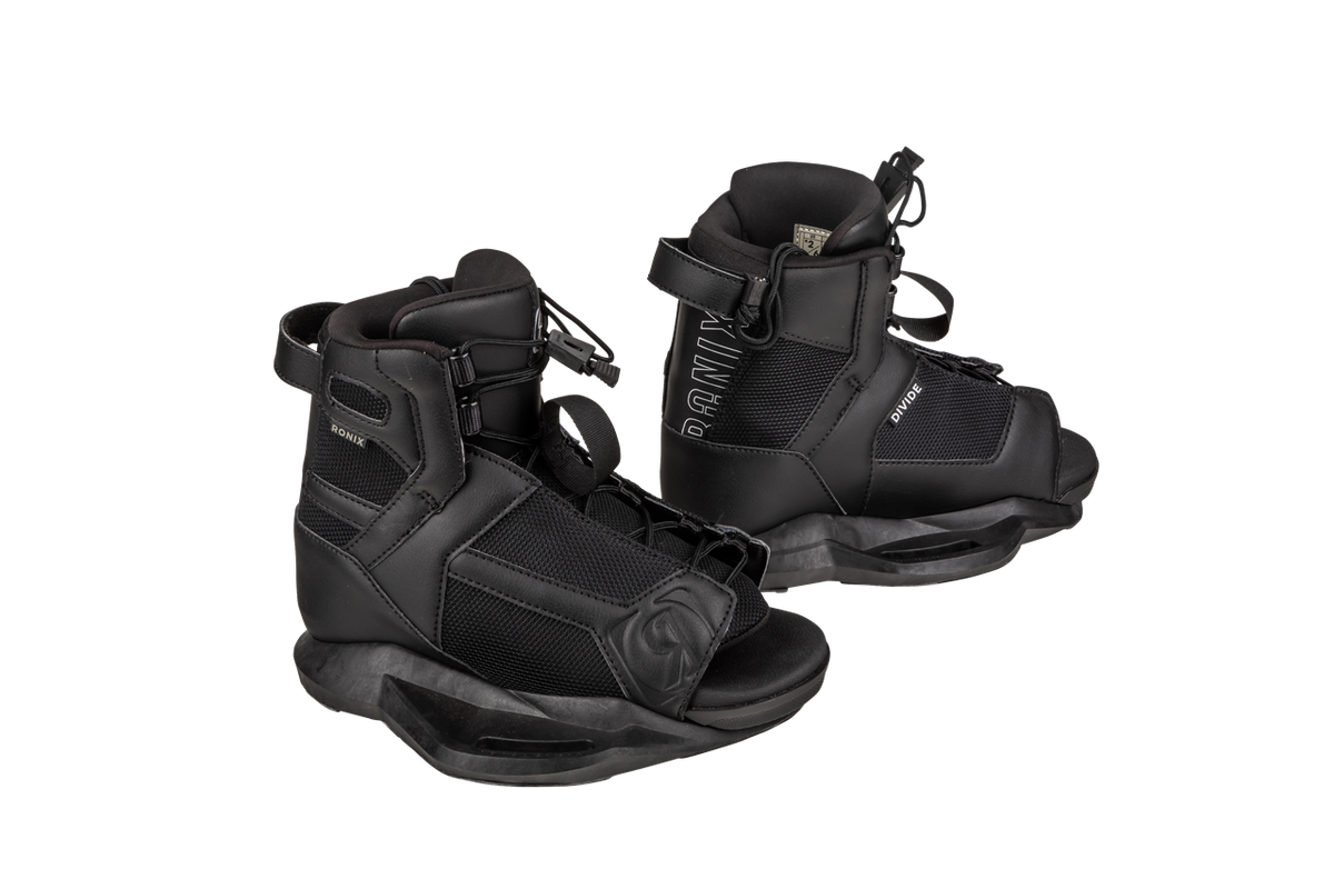pair of 2026 Ronix Divide wakeboard boots with AutoLock lacing