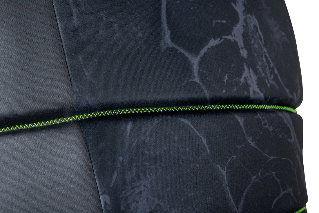 Retro-inspired design details on Ronix Dyno CGA life vest construction
