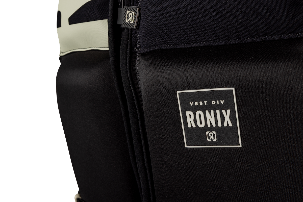 Ronix Highlife CGA Life Vest 2026 Coast Guard Approved wake vest zipper