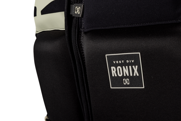 Ronix Highlife CGA Life Vest 2026 Coast Guard Approved wake vest zipper